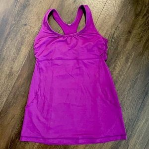 Lululemon top